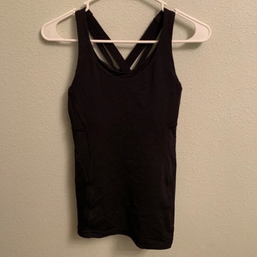 BRAND NEW lululemon tank top!